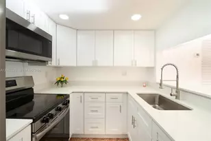 995 SW 84th Ave, Miami, FL 33144 - Photo 3