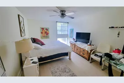 3101 N Country Club Dr #101, Aventura, FL 33180 - Photo 9