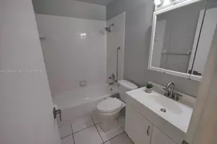 2668 Kings Lake, Naples, FL 34112 - Photo 15
