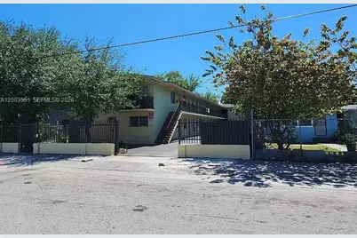 300 NE 78th St #14, Miami, FL 33138 - Photo 1