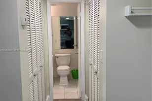 16465 NE 22nd Ave, North Miami Beach, FL 33160 - Photo 3