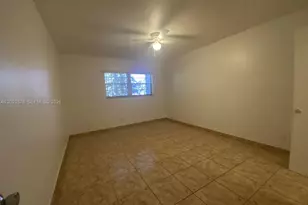 6501 Winfield Blvd, Margate, FL 33063 - Photo 7