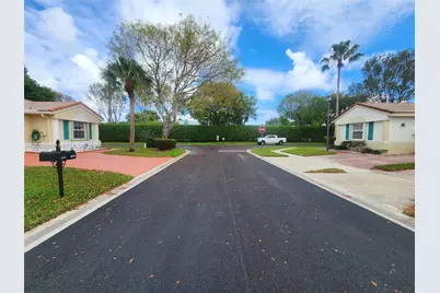 6053 Heliconia Rd, Delray Beach, FL 33484 - Photo 3