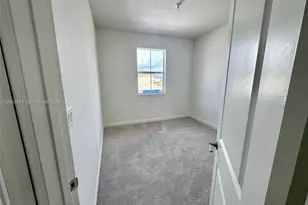 2877 SE 24 Ave, Homestead, FL 33035 - Photo 13