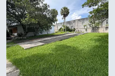 230 SW 11th Ave #14, Hallandale Beach, FL 33009 - Photo 13