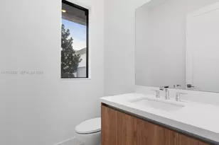19602 NE 14th Ct, Miami, FL 33179 - Photo 43