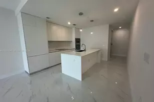 700 NE 24th St, Miami, FL 33137 - Photo 7