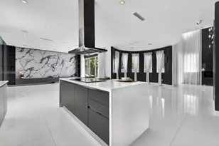 10431 NW 68th Terrace, Doral, FL 33178 - Photo 17