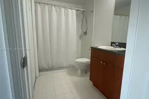 115 SW 11th St, Miami, FL 33130 - Photo 13