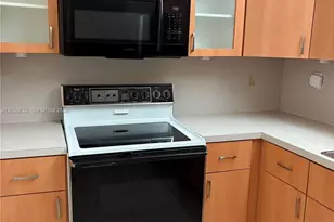 8335 SW 72nd Ave, Miami, FL 33143 - Photo 5