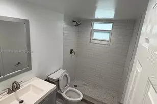 200 Galen Dr, Key Biscayne, FL 33149 - Photo 15