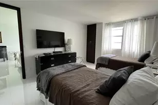 5701 Collins Ave, Miami Beach, FL 33140 - Photo 19