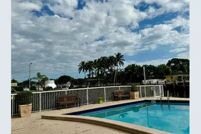 2020 NE 135th St #810, North Miami, FL 33181 - Photo 37