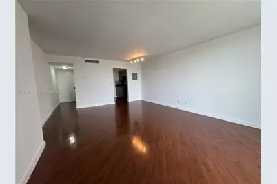2020 NE 135th St #810, North Miami, FL 33181 - Photo 7