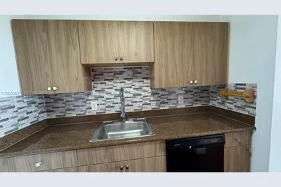 2020 NE 135th St #810, North Miami, FL 33181 - Photo 7