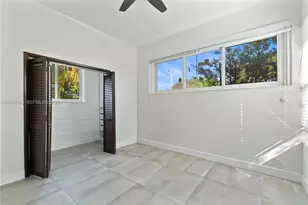 2204 McKinley St, Hollywood, FL 33020 - Photo 11
