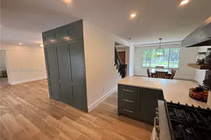 8320 SW 161st St, Palmetto Bay, FL 33157 - Photo 27