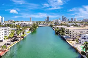 1195 Marseille Dr, Miami Beach, FL 33141 - Photo 13