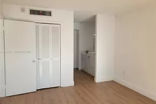 1345 Lincoln Rd, Miami Beach, FL 33139 - Photo 19