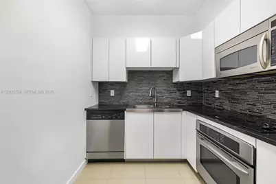 6365 Collins Ave #805, Miami Beach, FL 33141 - Photo 15