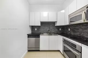 6365 Collins Ave, Miami Beach, FL 33141 - Photo 15