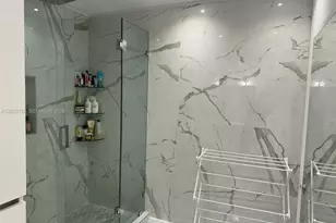 18041 Biscayne Blvd, Aventura, FL 33160 - Photo 11