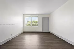 1715 N 16th Ave, Hollywood, FL 33020 - Photo 9