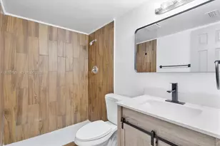 1715 N 16th Ave, Hollywood, FL 33020 - Photo 5