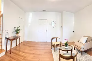 2549 SW 118th Way, Miramar, FL 33025 - Photo 5