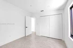 1102 NW 103rd St, Miami, FL 33150 - Photo 15