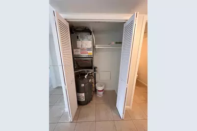 15221 NE 6th Ave #A104, Miami, FL 33162 - Photo 17