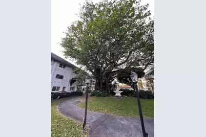 15221 NE 6th Ave #A104, Miami, FL 33162 - Photo 21