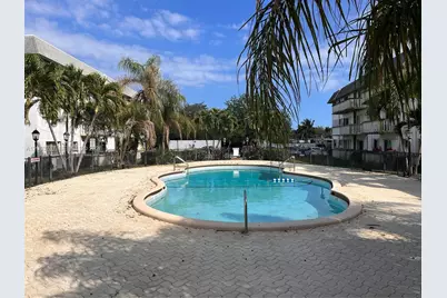 15221 NE 6th Ave #A104, Miami, FL 33162 - Photo 23