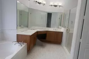 556 NW 39th Cir, Boca Raton, FL 33431 - Photo 13