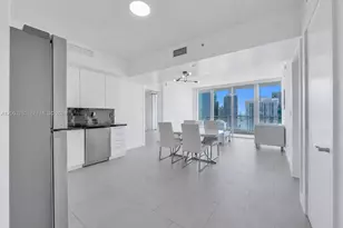 92 SW 3rd St, Miami, FL 33130 - Photo 5