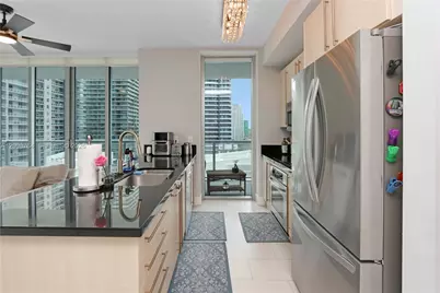 79 SW 12th St #2106-S, Miami, FL 33130 - Photo 7