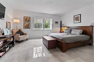 100 Edgewater Dr, Coral Gables, FL 33133 - Photo 15