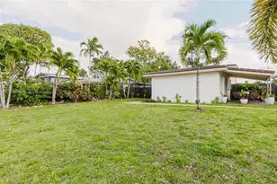 1300 NE 204th St, Miami, FL 33179 - Photo 69