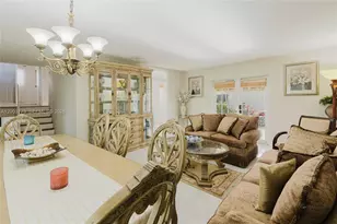 1300 NE 204th St, Miami, FL 33179 - Photo 9