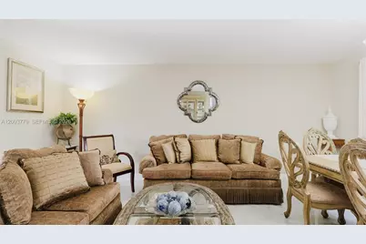 1300 NE 204th St, Miami, FL 33179 - Photo 5