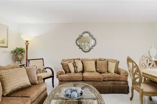 1300 NE 204th St, Miami, FL 33179 - Photo 5