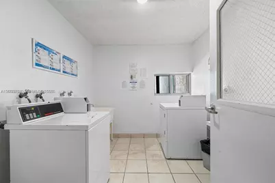 2655 Collins Ave #2406, Miami Beach, FL 33140 - Photo 39