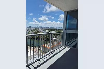 2655 Collins Ave #2406, Miami Beach, FL 33140 - Photo 11