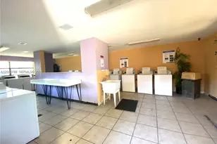 4033 Lakeside Dr, Tamarac, FL 33319 - Photo 23