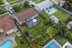 906 NE 6th St, Hallandale Beach, FL 33009 - Photo 33