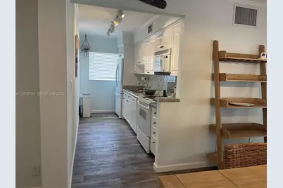 1775 Harbourview Dr #11, Fort Lauderdale, FL 33316 - Photo 7