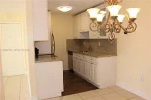 7208 Fairway Dr, Miami Lakes, FL 33014 - Photo 7