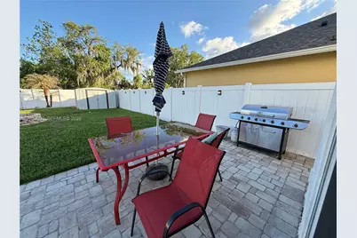 1874 Hickory Bluff Rd, Kissimmee, FL 34744 - Photo 21