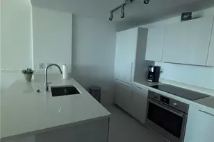 501 NE 31st St, Miami, FL 33137 - Photo 9