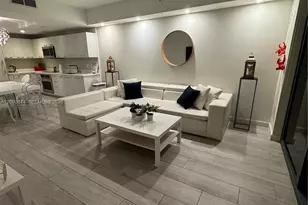 55 SW 9th St, Miami, FL 33130 - Photo 5